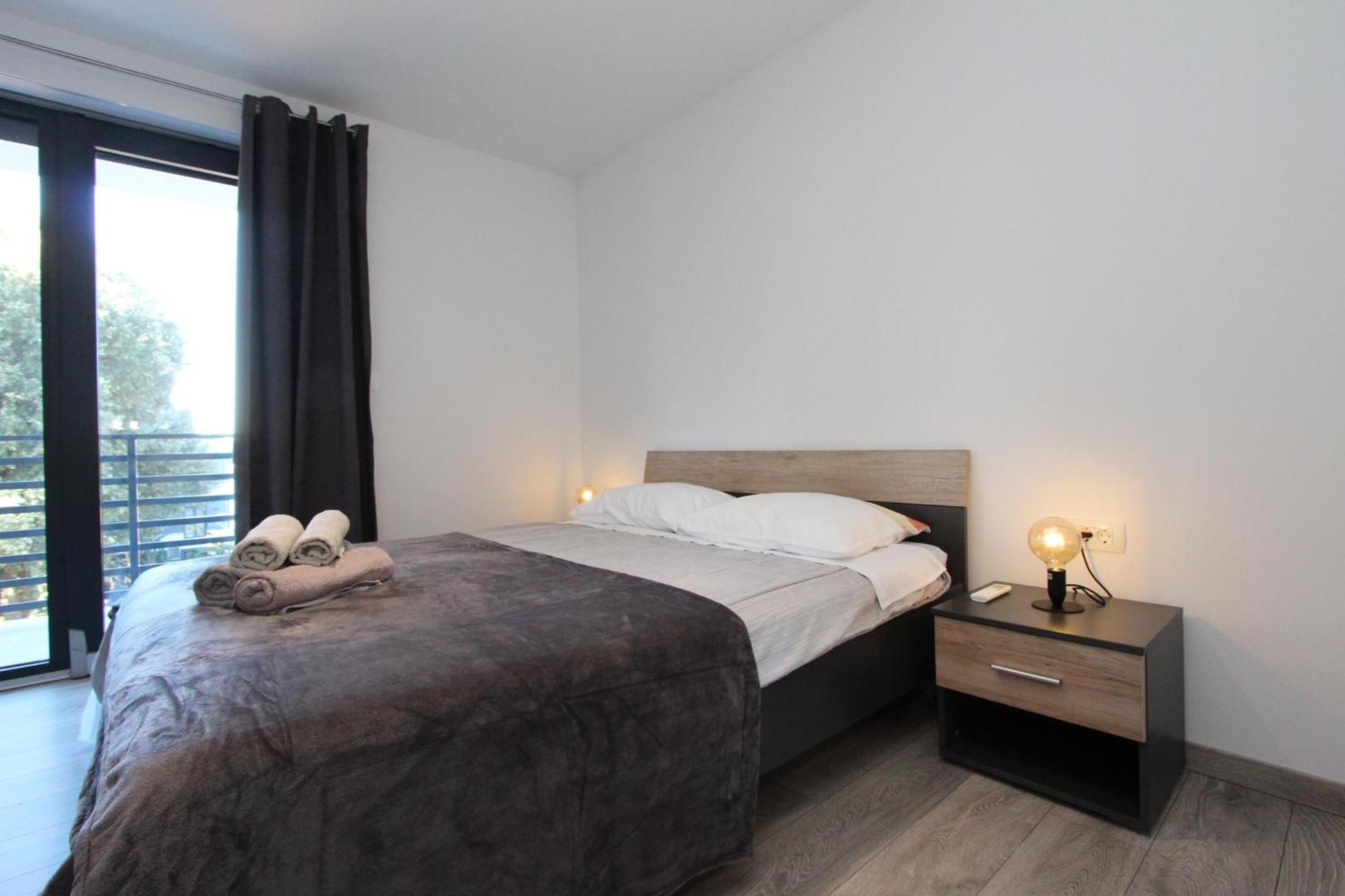 Apartments Katarina 로비니 외부 사진